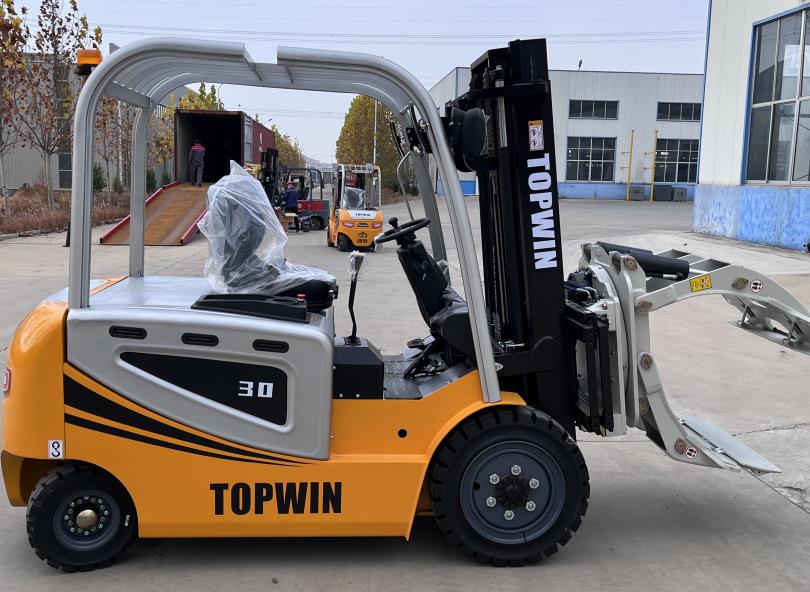 3T Electric Forklift.jpg