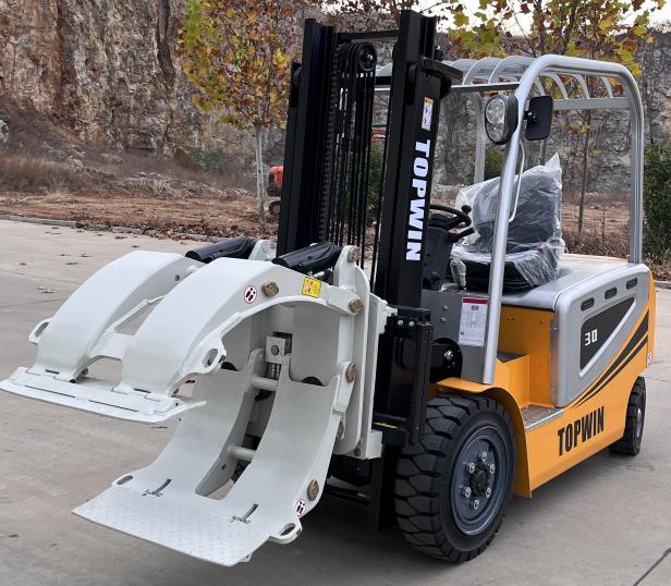 Forklift With Paper Roll Clamp.jpg